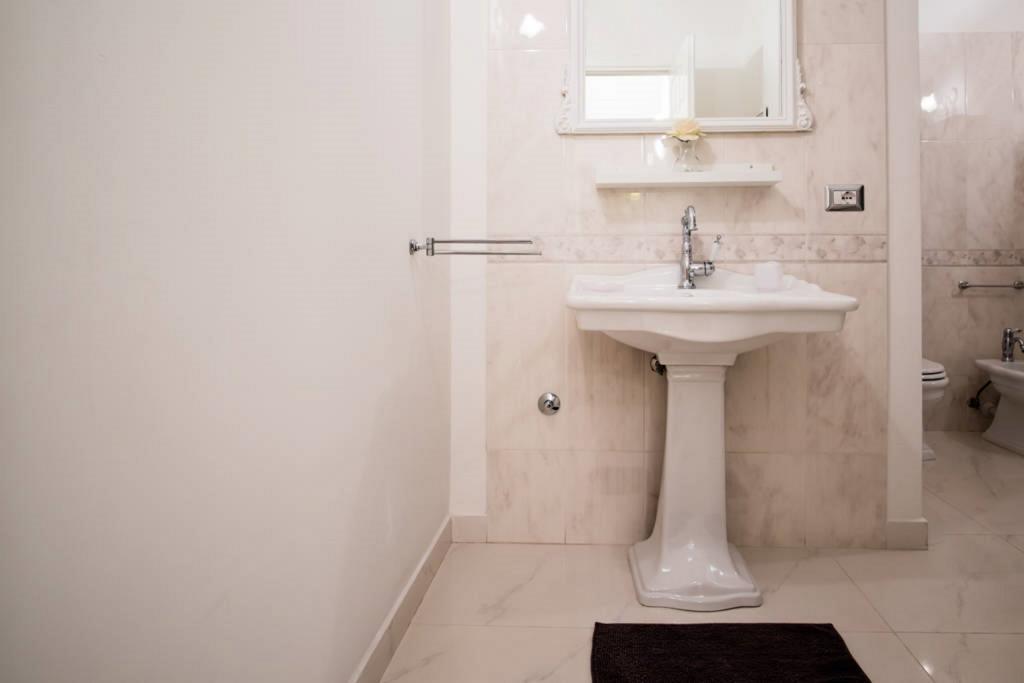 Excellence, Free Parking, 3 Minutes Walking From Sassi Apartment Matera Bilik gambar